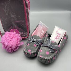 Spa Sister Winter Blues Ultra-Soft Foot Spa Set Guava Chiffon New Slippers Incl.